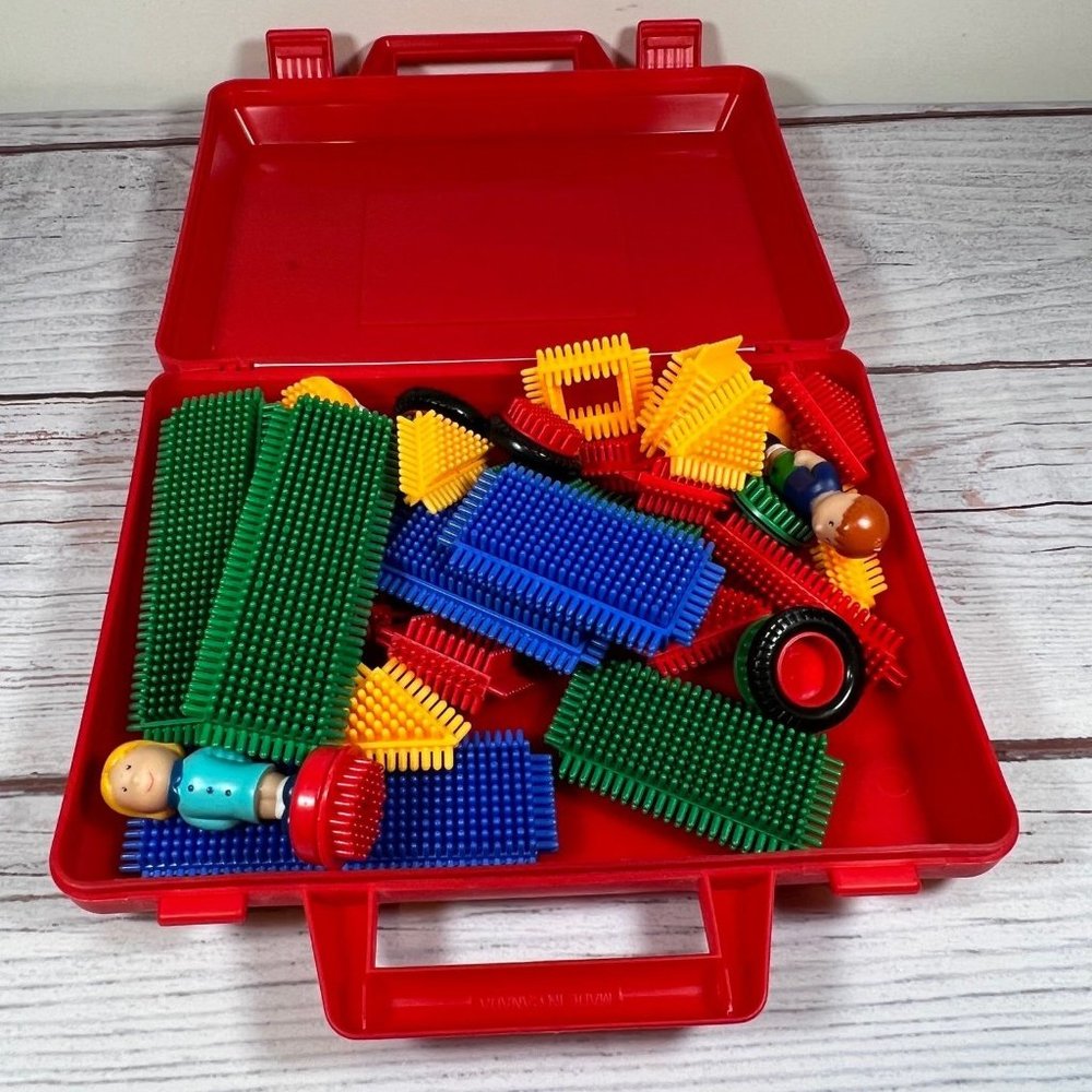 Rare Vintage Battant Bristle Blocks & Family Building Blocks with Case